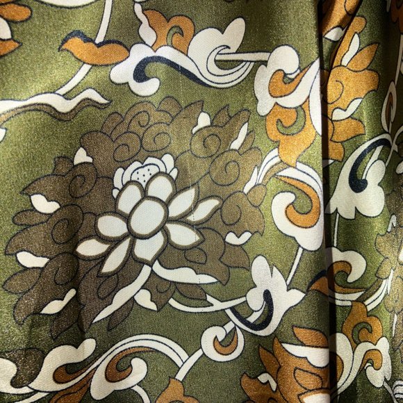 Gold Flava Satin Ruched Button Down Floral Print Blouse Plus Size 18 - Picture 6 of 16